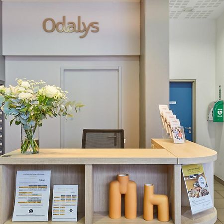 Appart'Hotel Odalys City Campus - Paris Rueil Malmaison Dış mekan fotoğraf